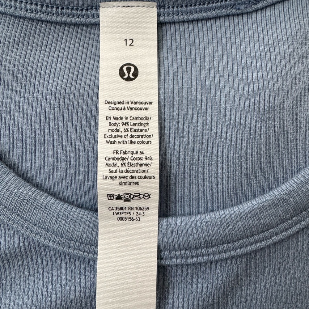 Lululemon Blue Ribbed Top